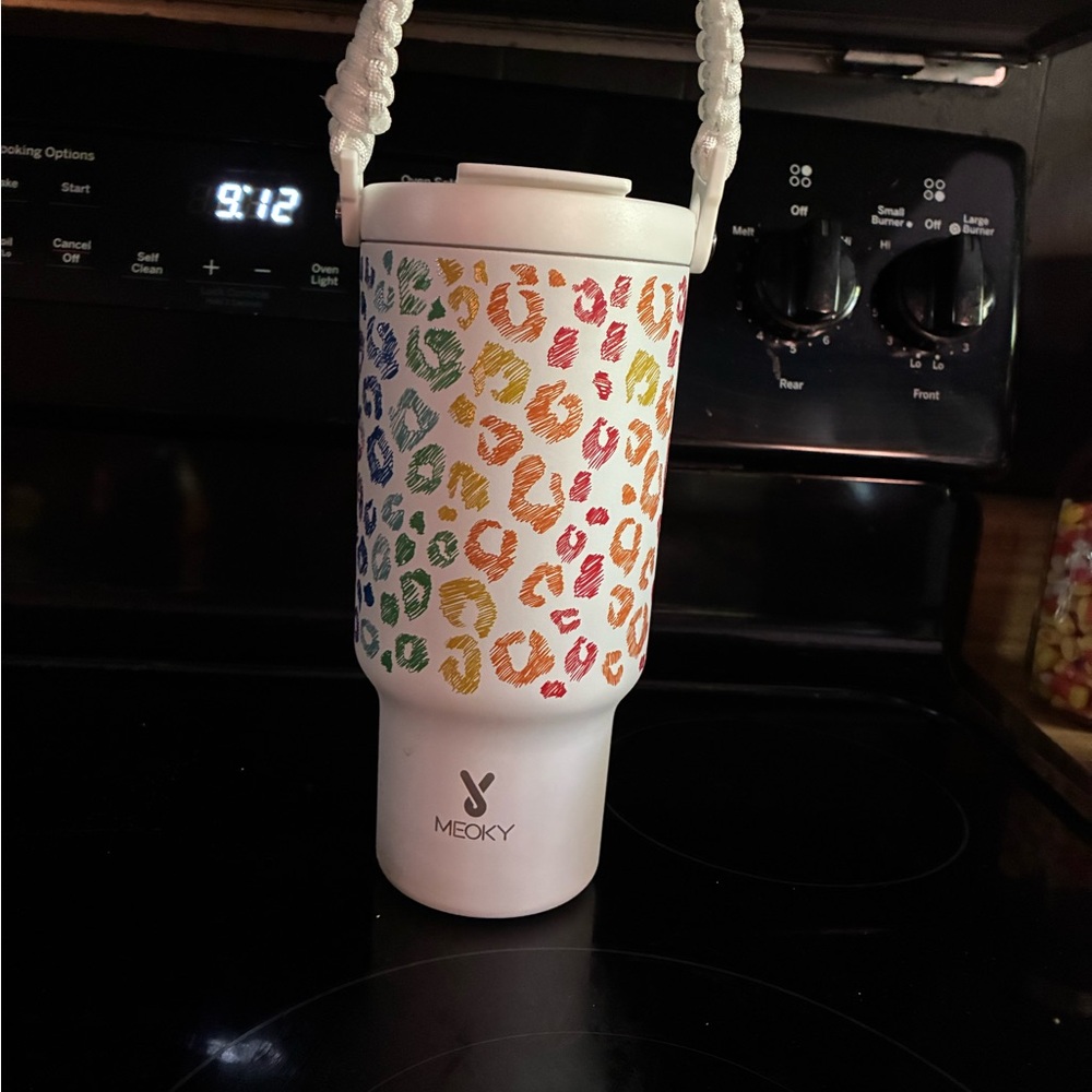 Colorful Leopard Print Tumbler with Handle